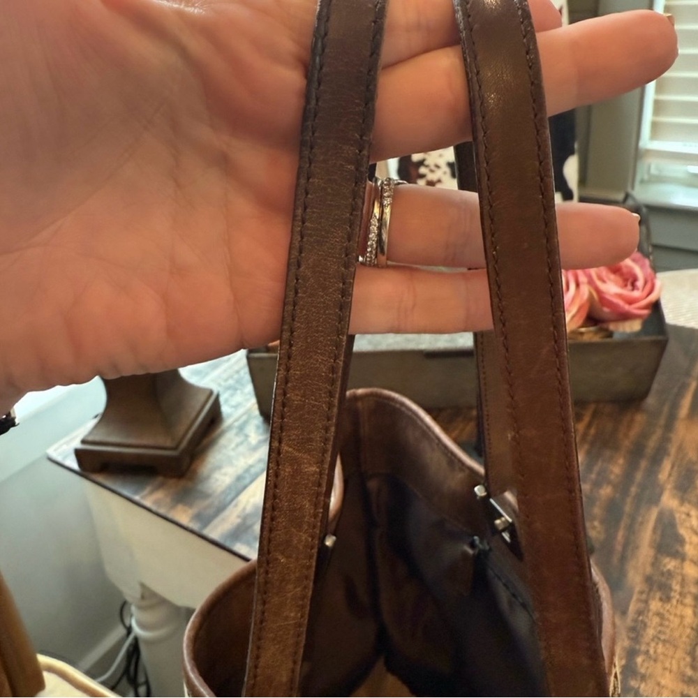 Gucci Beige Brown GG Canvas Tote - Picture 9 of 11